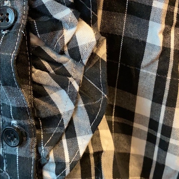 Ny and co button down - Picture 2 of 2